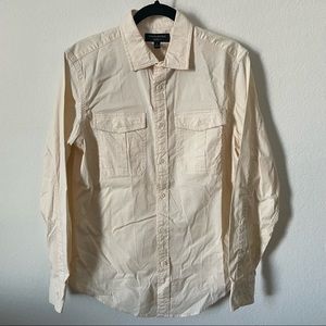 NWT Banana Republic Men’s Standard Fit Button up shirt
